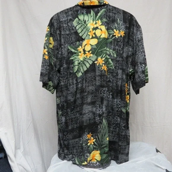 Caribbean Joe Hawaiian Style Black with Yellow Flowers Shirt -‎ Size L - Picture 2 of 3